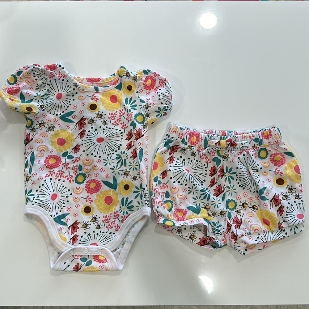 Floral baby matching set